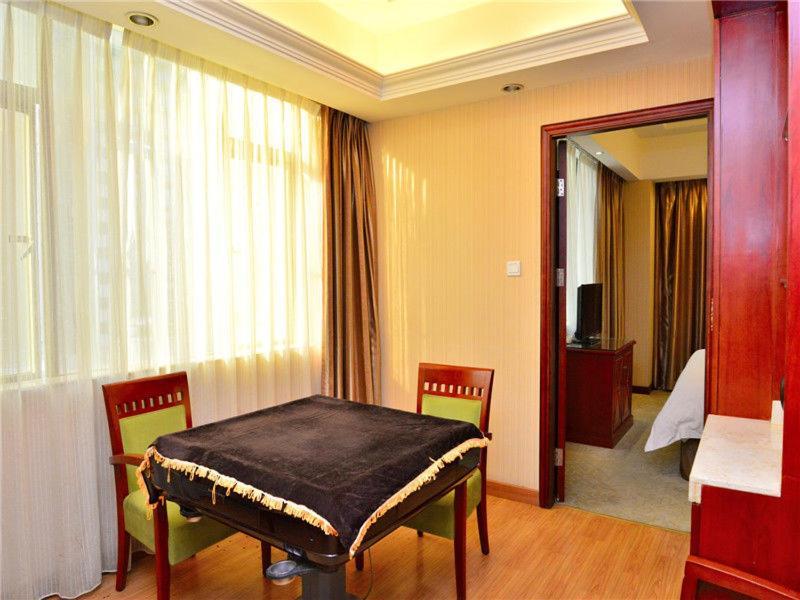 Vienna Hotel Dongguan Hou Street Wanda Plaza Ngoại thất bức ảnh