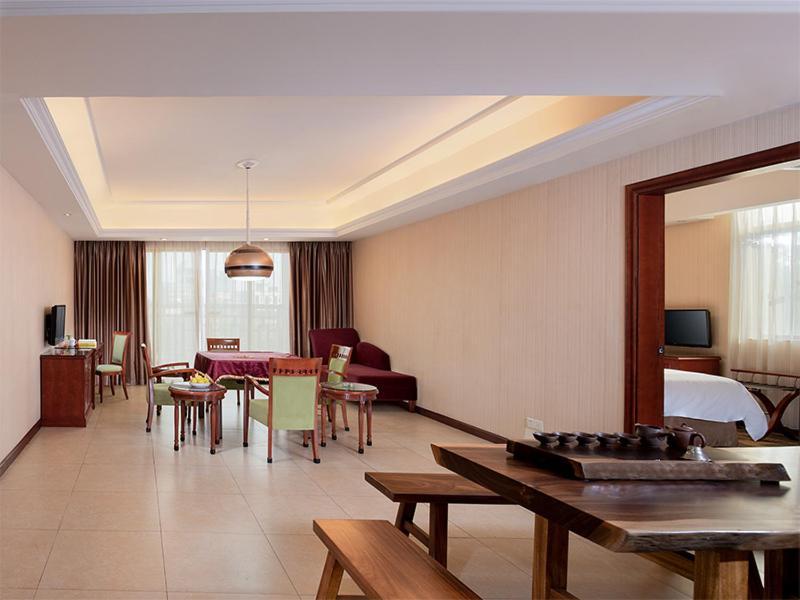 Vienna Hotel Dongguan Hou Street Wanda Plaza Ngoại thất bức ảnh